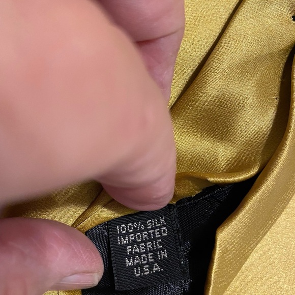 Murano Gold Tie Imported Silk X-Long 64” x 3.75” USA Bar Tac Tipped Hand Sewn - Picture 6 of 12